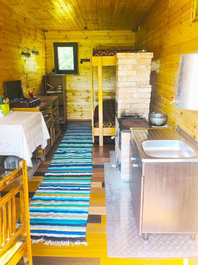 La Container Hotell Curtea de Argeş Eksteriør bilde